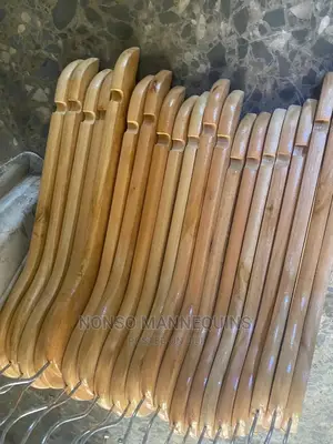 Brand New High Quality Wooden Clothes Hangers