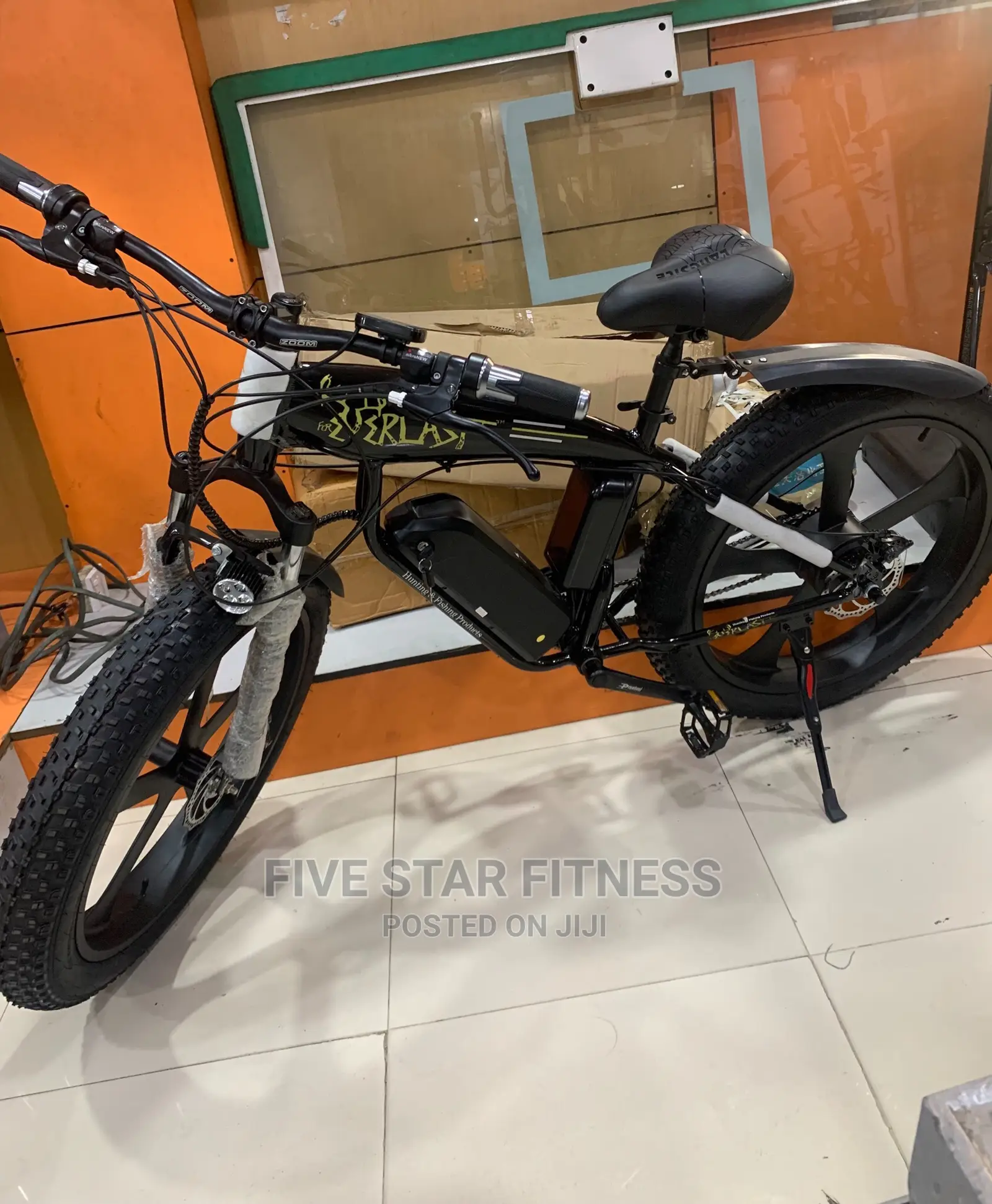 E-Bike {Electric Bicycle}