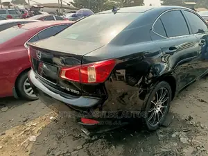 Lexus IS 250 AWD Automatic 2012 Black