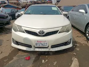 Toyota Camry 2013 White