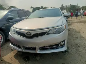 Toyota Camry 2013 Silver