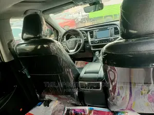 Toyota Highlander Limited 2019 Black