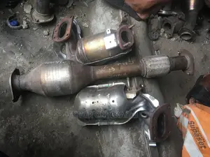 Complete Catalyst Converter Toyota Highlander 2022 Model