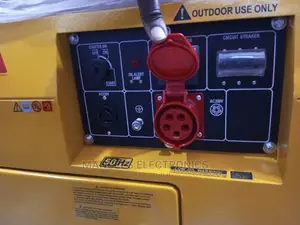 10kva Kama Three Phase Diesel Soundproof Generator 100% Copp