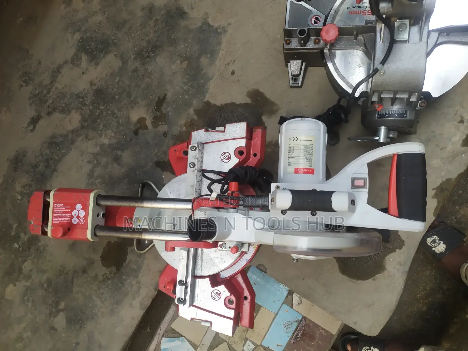 Axminster Mitre Saw