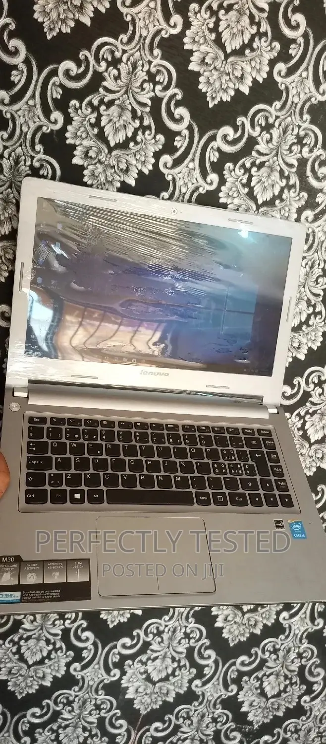 Laptop Lenovo 4GB Intel Core I5 HDD 500GB