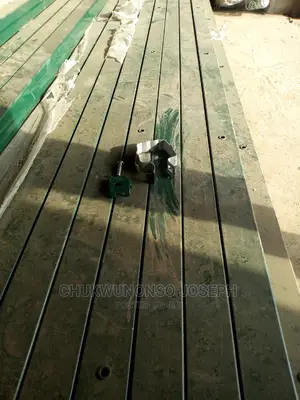 Green Panel Pole