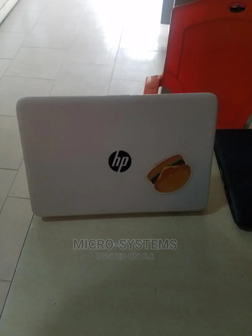 Laptop HP Stream 14 Pro G3 4GB Intel Celeron HDD+SSD 128GB