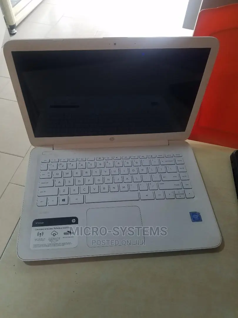 Laptop HP Stream 14 Pro G3 4GB Intel Celeron HDD+SSD 128GB