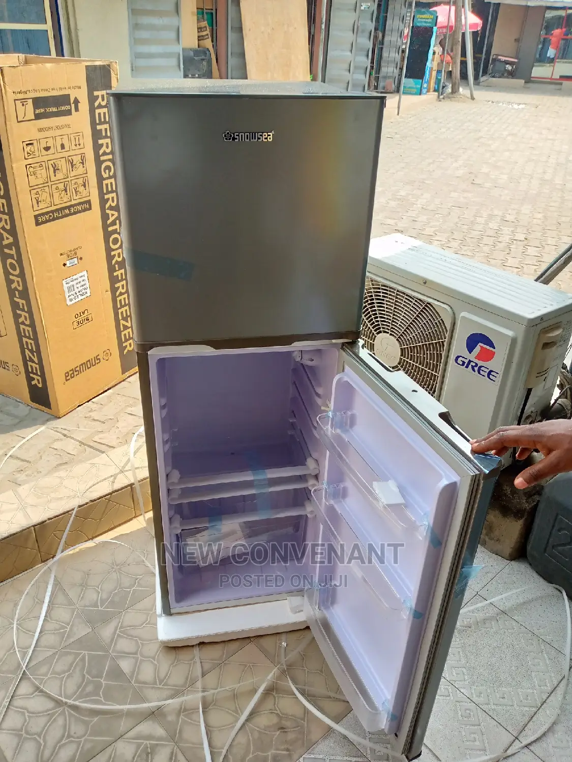 Snowsea Fridge Model 198