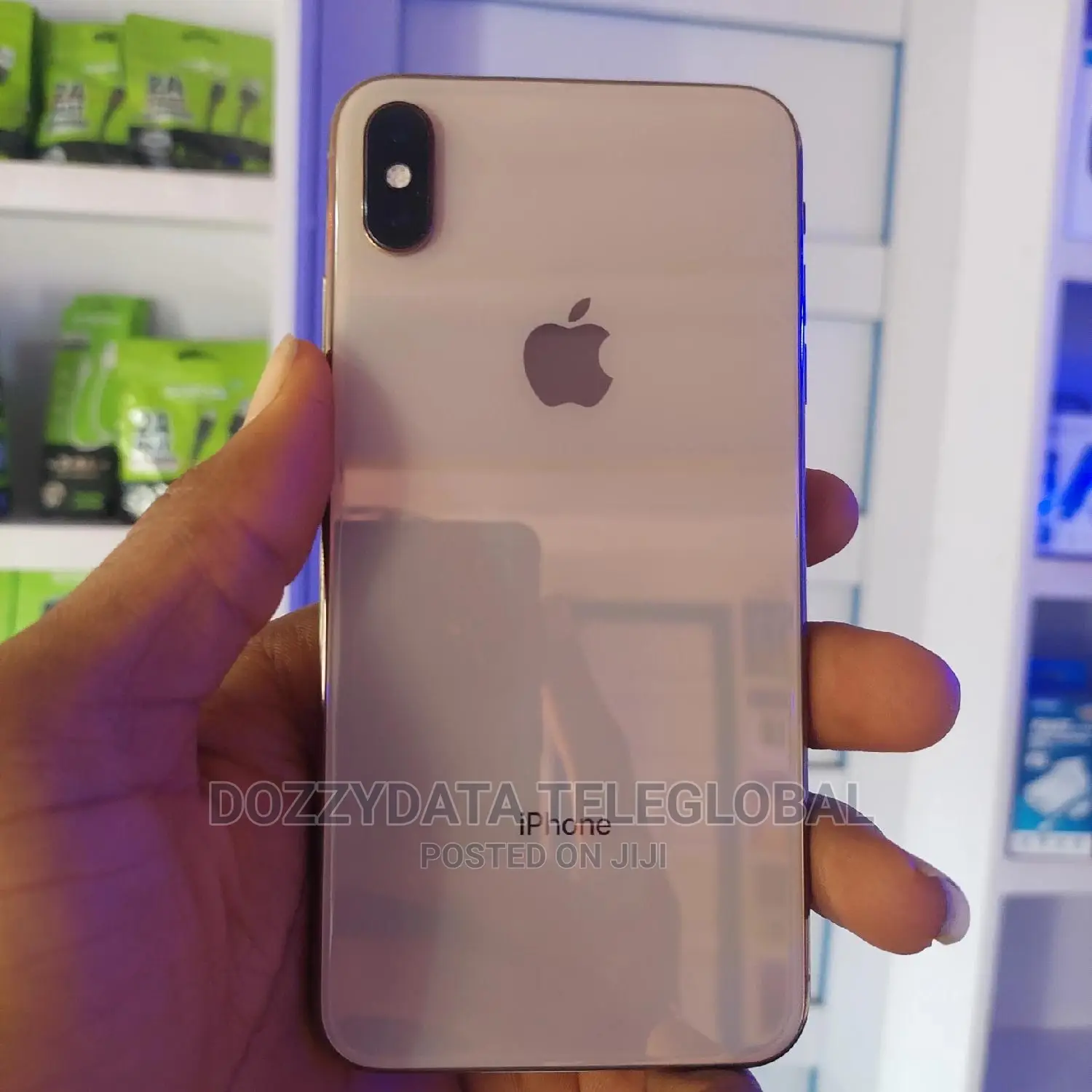 Apple iPhone XS Max 64 GB Gold
