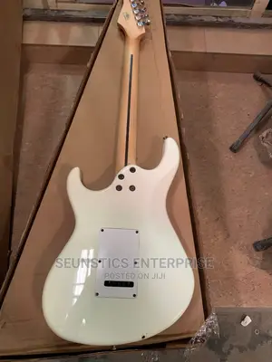 Quality Cort Stratocaster Lead Guitar