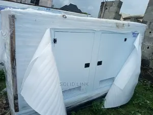 Perkins Soundproof Diesel Generator 200kva
