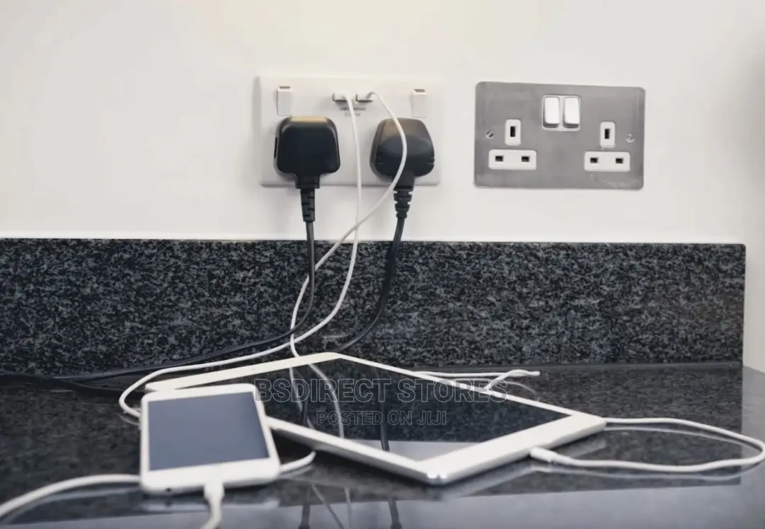 British General Nexus 13A 2 Gang Switched Socket PLUS USB