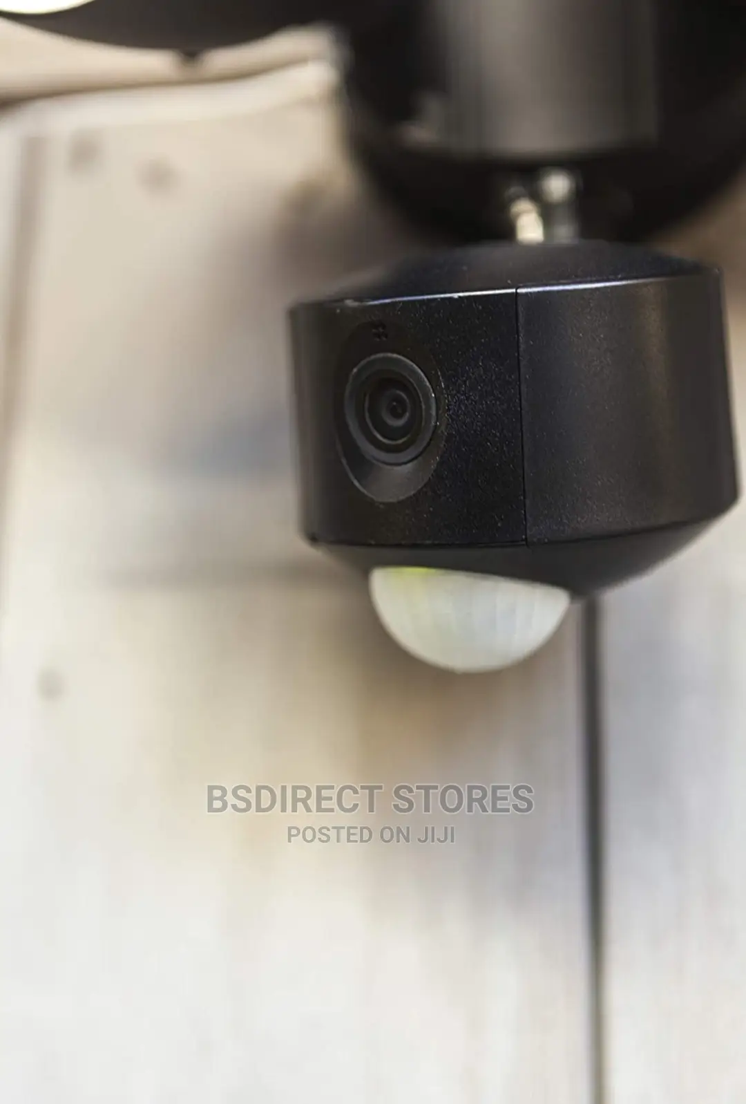 Lutec LED Security PIR Sensor Floodlight And HD Wifi Camera