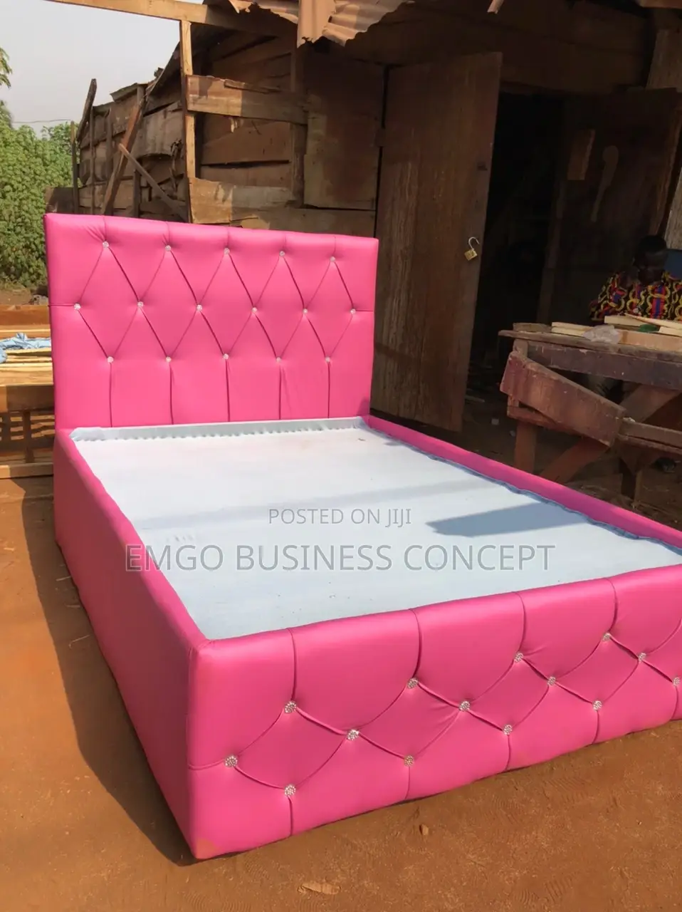 Bedframe Pink 6x4