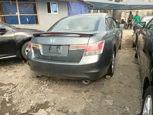 Honda Accord 2010 Gray