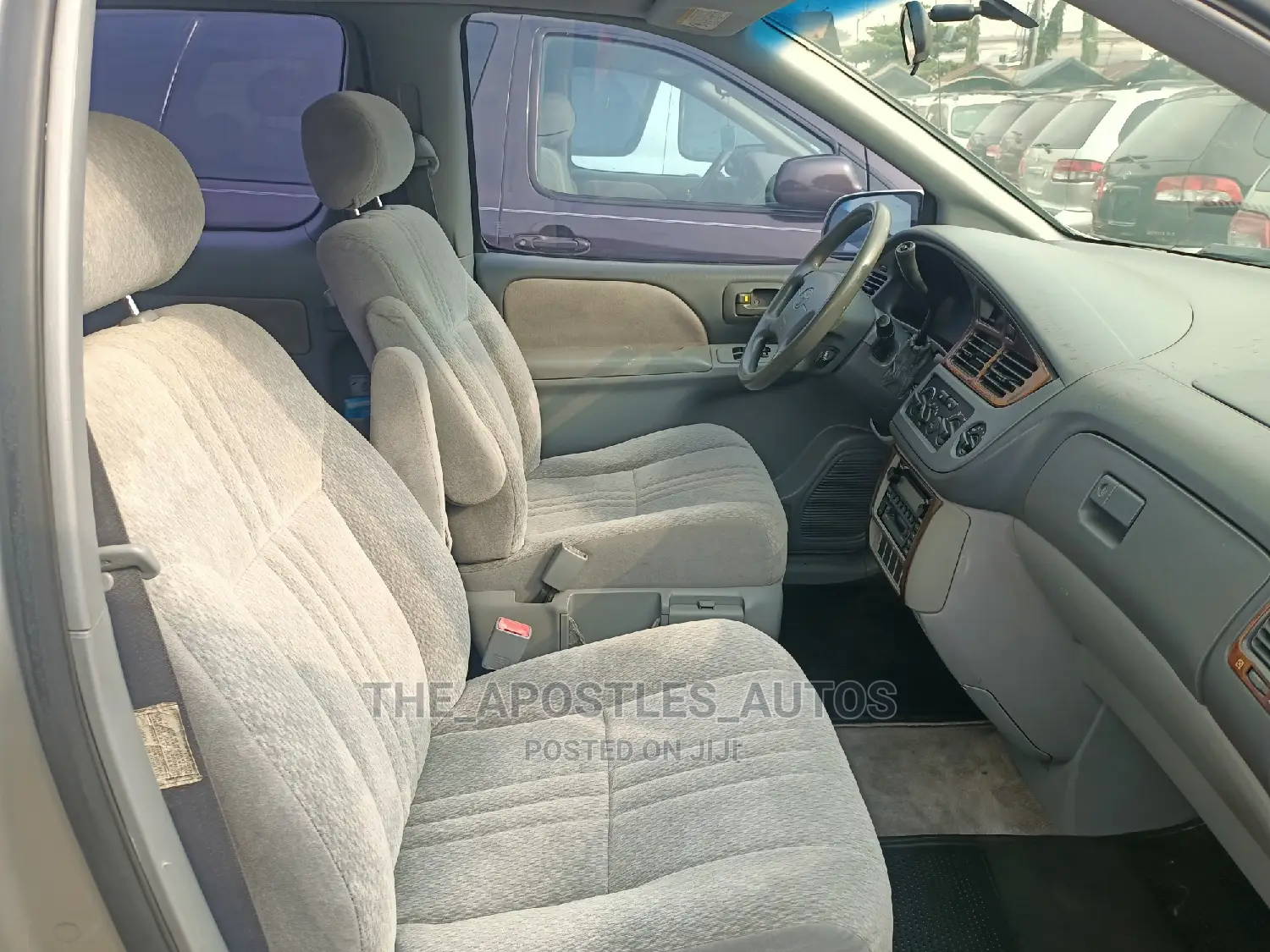 Toyota Sienna CE 2001 Silver