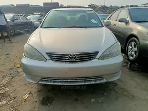 Toyota Camry 2006 Silver