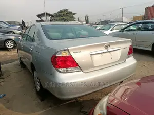 Toyota Camry 2006 Silver