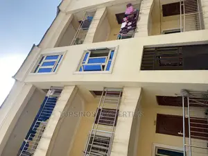 1bdrm Block of Flats in Dawaki for rent