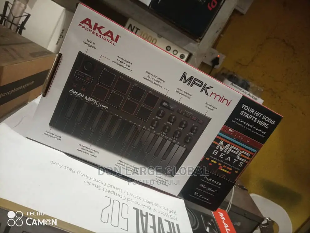 AKIA MPK Mini Midi Controller