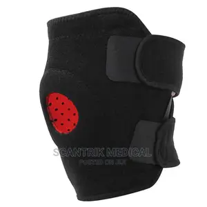 Knee Pad With Opening for Patella,