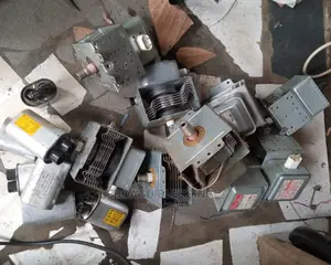 Microwave Element and Capacitor
