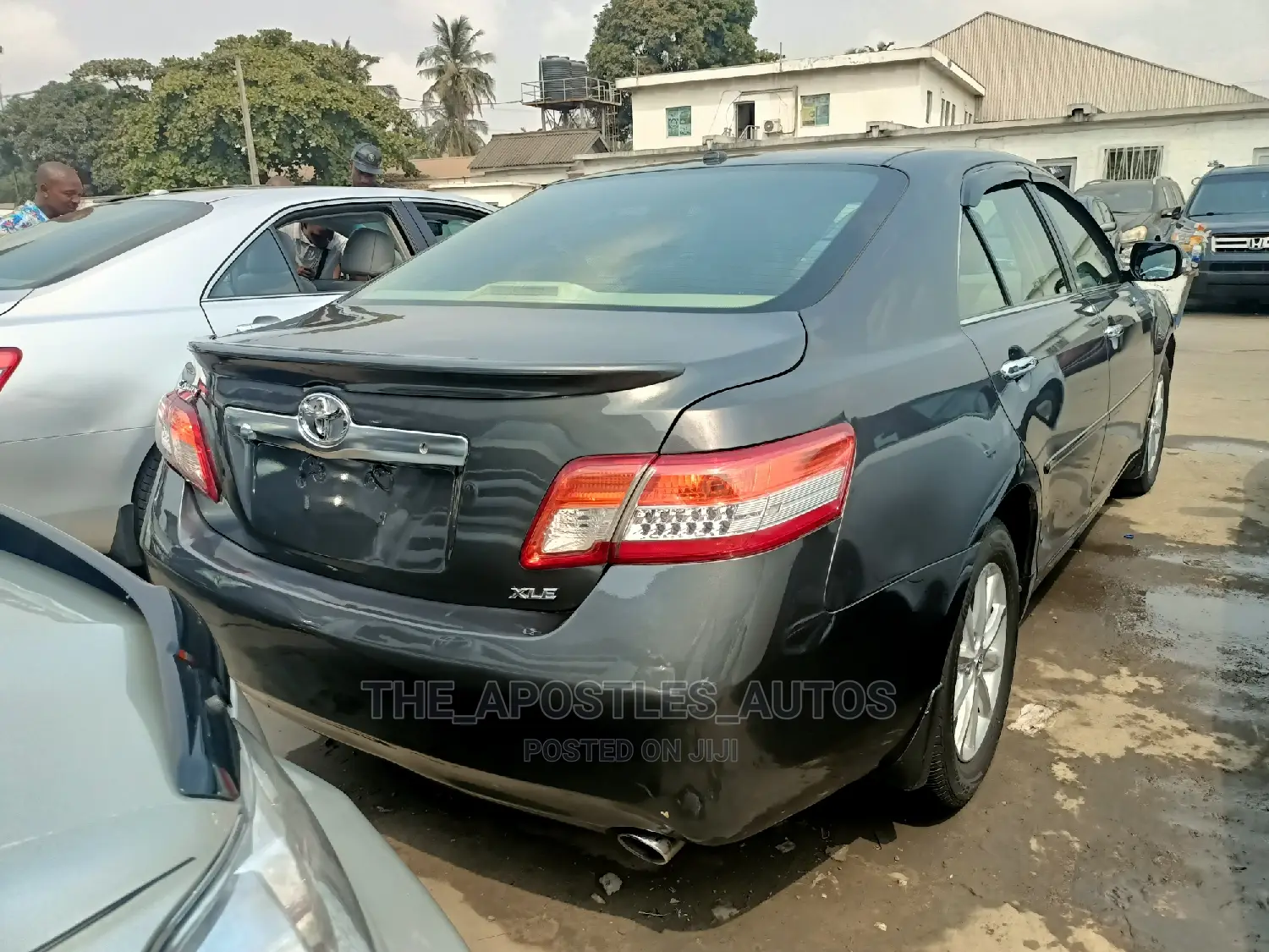 Toyota Camry 2011 Gray