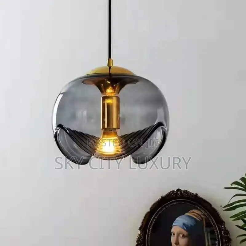 Luxury Ceiling Mounted Glass Pendant Light.