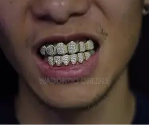 18k Gold Plated Cz Vampire Grillz