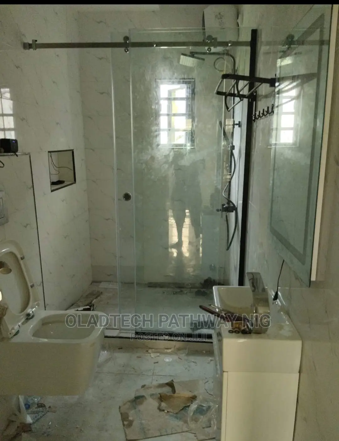 Glass Cubicle