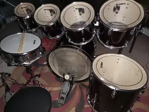 Professional Yamaha 7sets Drum