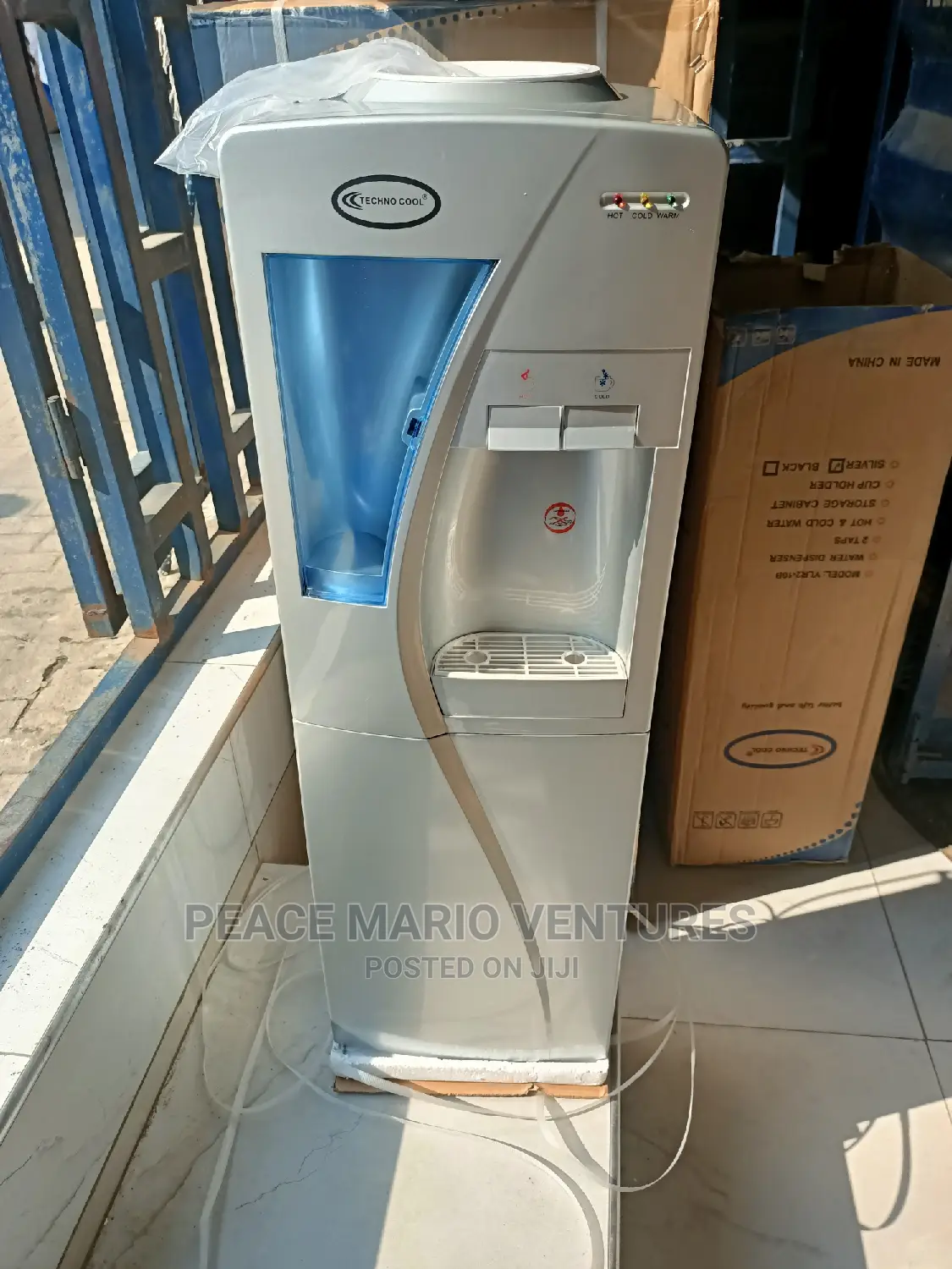 Technocool Hot and Cold Water Dispenser With Cupholder/ Wnty