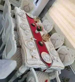 Photo - Royal Dinning Set With 8 Seaters