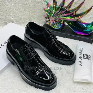 Givenchy Men Lúxury Flat Shoes