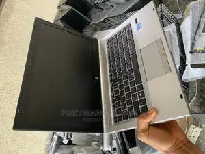 Laptop HP EliteBook 8470P 4GB Intel Core I5 HDD 320GB