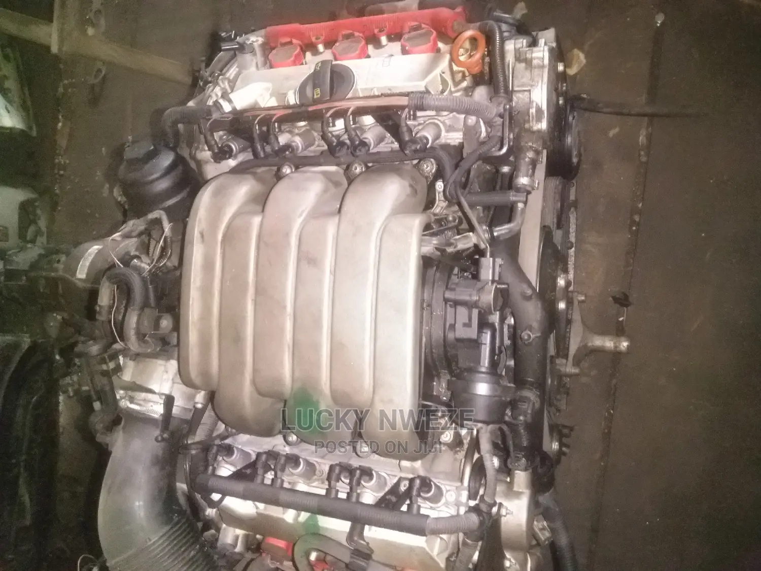 Audi Q5 6 Cylinder (6 Plugs) Complete Engine.