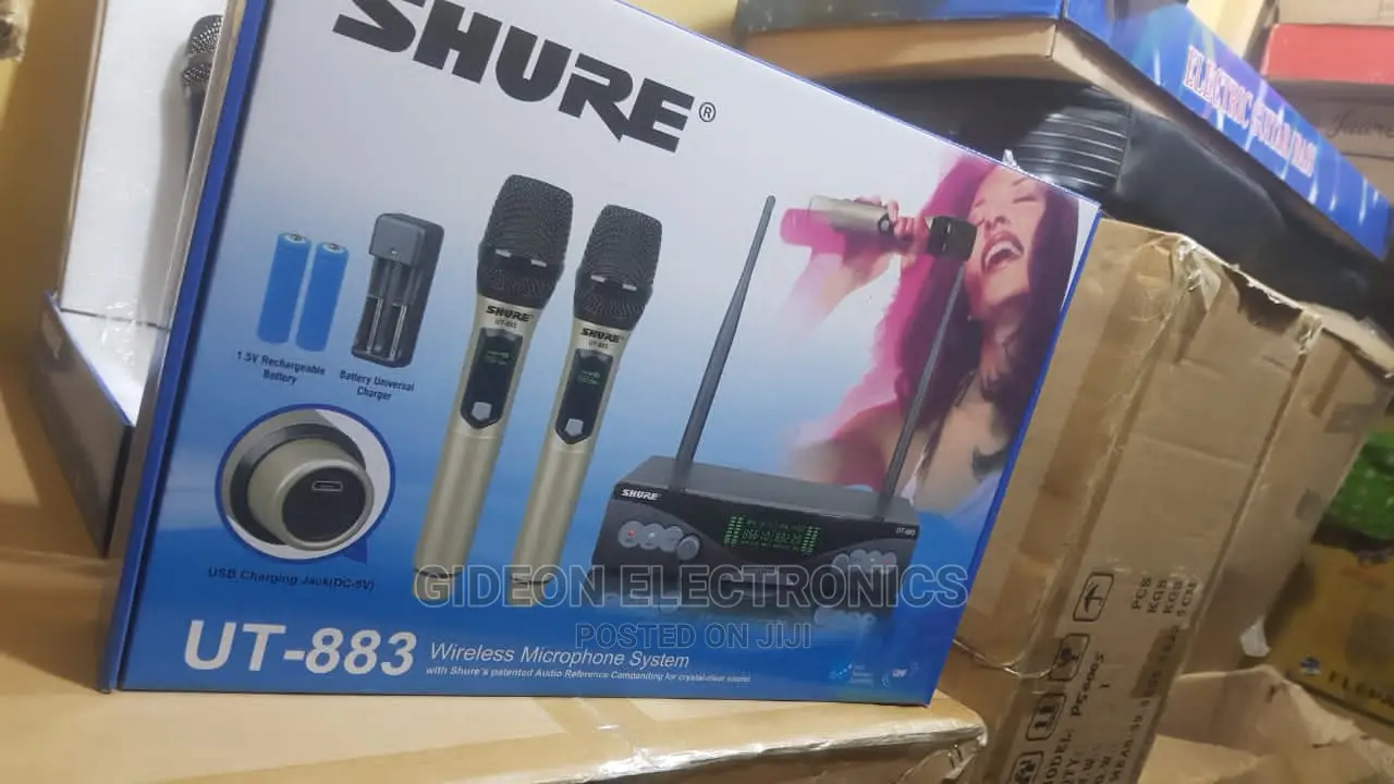 Shure Lapel and Handle Wireless Microphone UT 883.