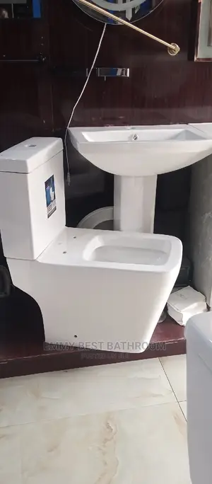 Sweethome Product WC Set With the Wash Hand Basin