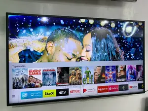 Samsung 43 Inch Ue43ru7020 Series Uhd Hdr+ Smart