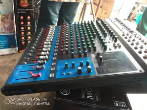 Yamaha Mg16xu 16-Input Stereo Mixer
