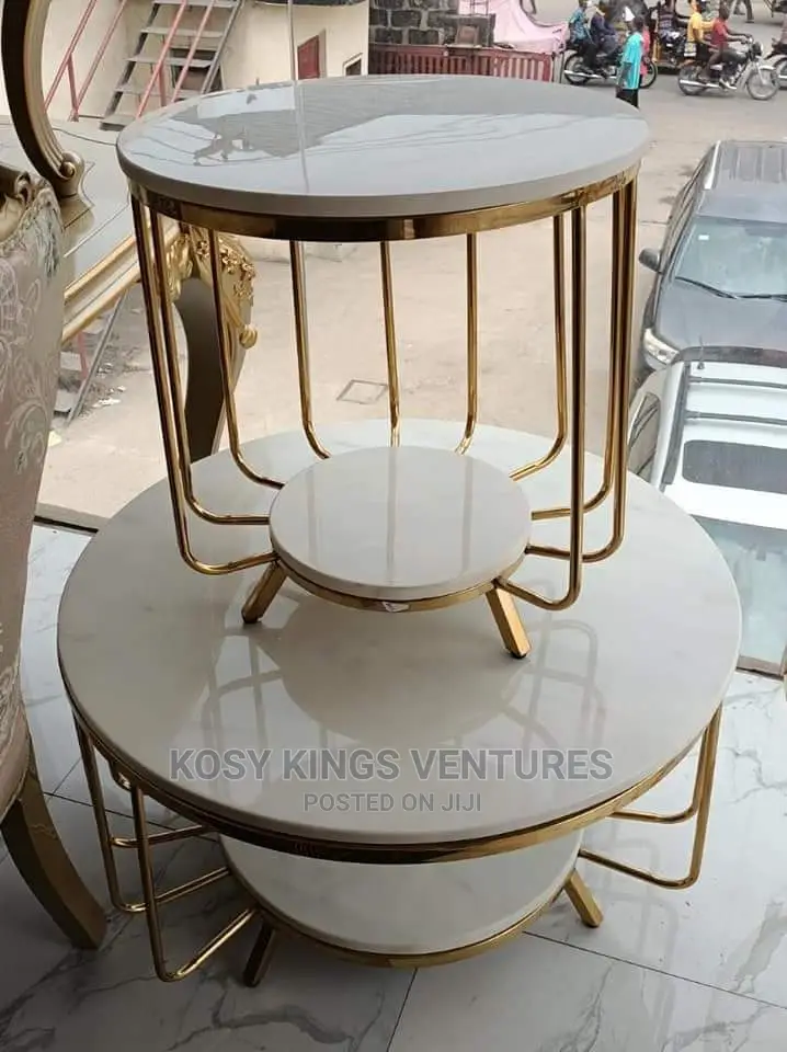 Luxurious Marble Centre Table With Two Side Stools