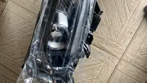 Head Lamp Land Cruiser Prado 2018