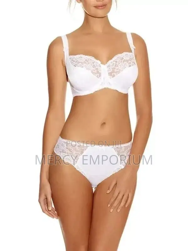 White Lace Non Padded Bra, Full Cup Bra Size 34FF