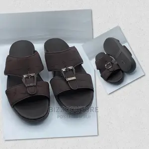 Original Italian CESARE PACIOTTI Slippers Available in Store