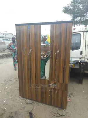 A Quality 4 by 6 Wardrobe