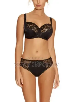 Black Non Padded Bra. Size 34F Black Bra. Full Cup Bra