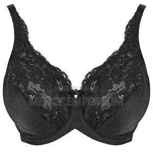 Full Coverag Black Bra, Size 34B Black Bra. Side Support Bra
