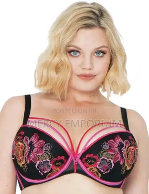 Black Bra, Non Padded Bra Size 30DD